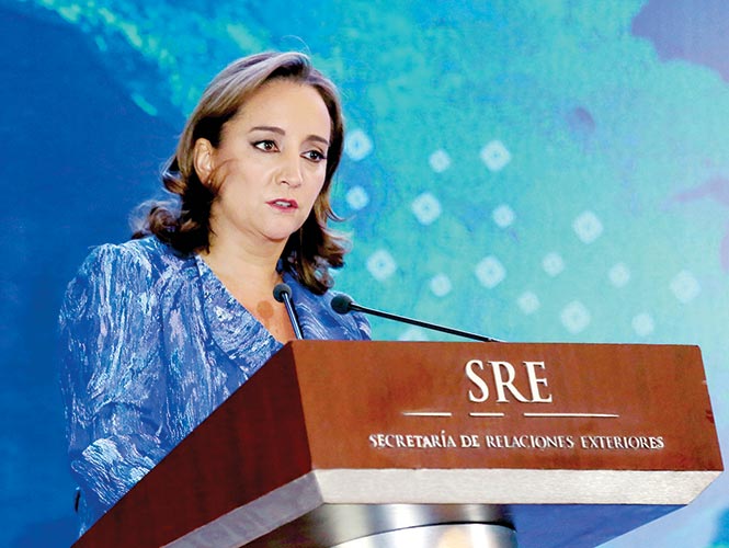 Principios de política exterior mexicana deben evolucionar: SRE