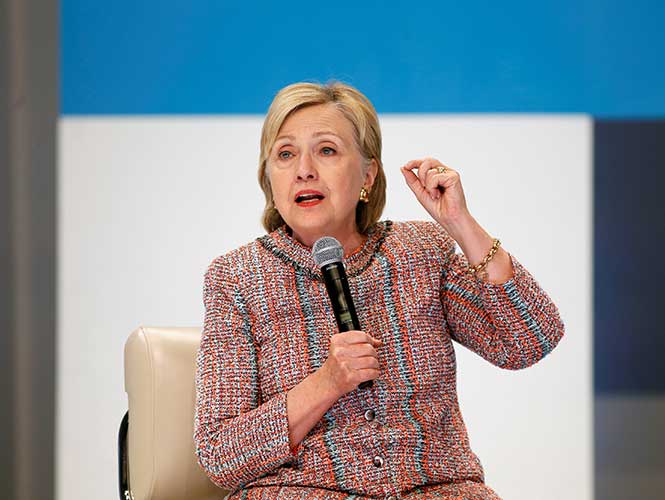 Clinton es primera candidata presidencial demócrata en EUA