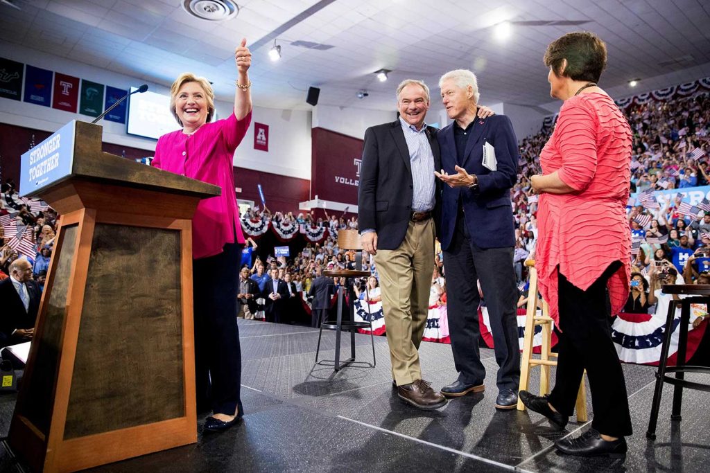 Clinton y Kaine realizan primer acto de campaña tras aceptar candidaturas