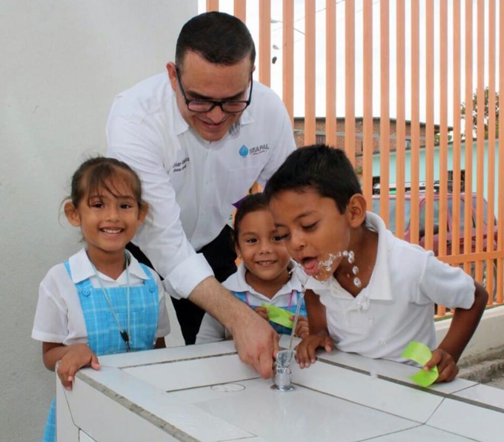 “Prioritario el bienestar de las familias de Ixtapa”: César Abarca