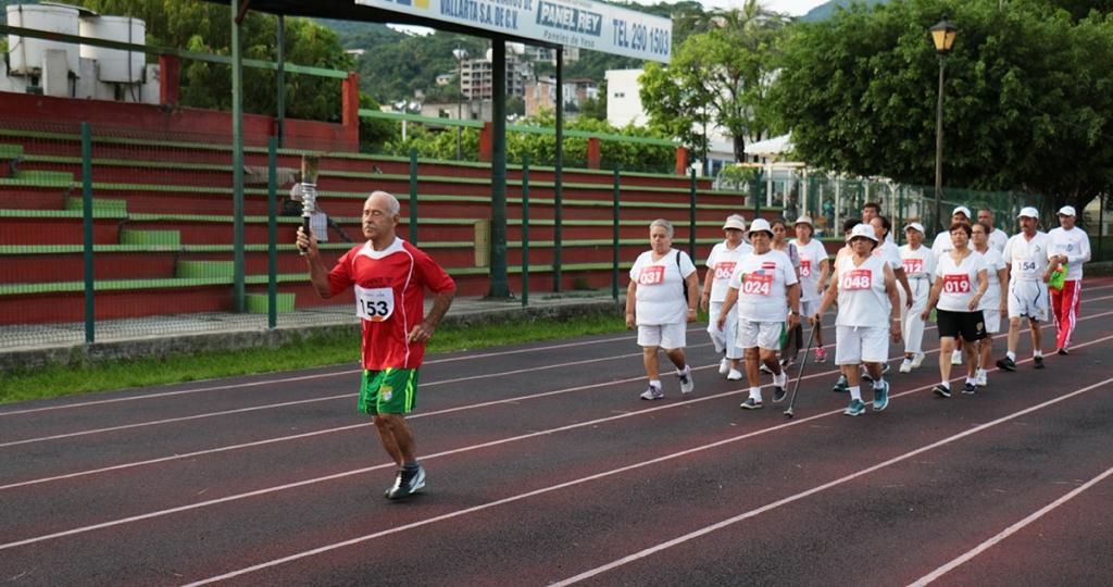 Realiza DIF jornada deportiva para los adultos mayores