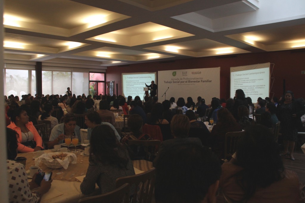 Capacita DIF Jalisco a Trabajadores Sociales ante retos e innovación social