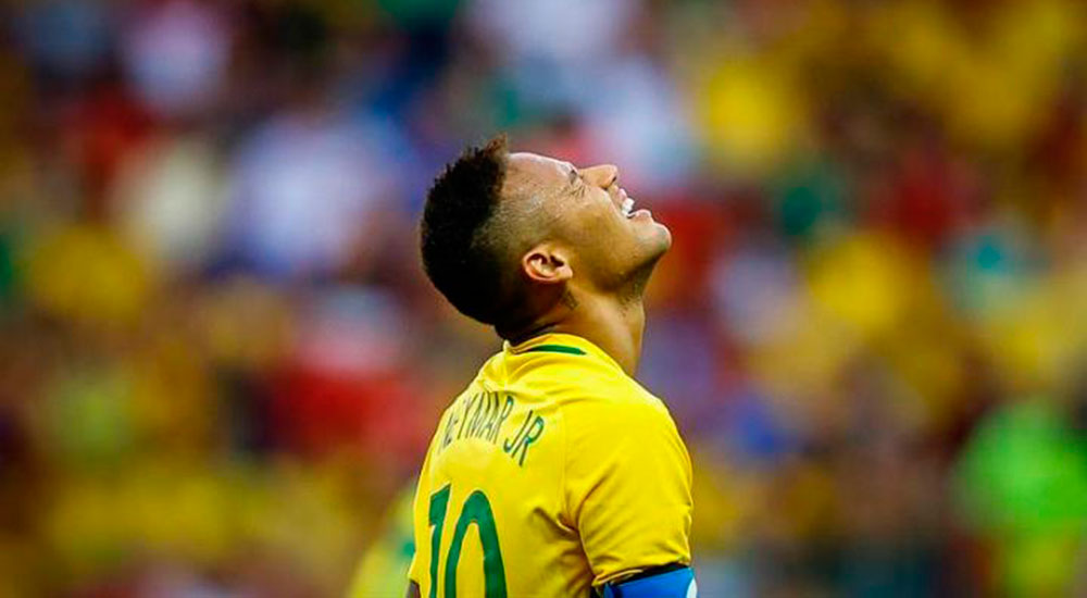 Brasil no puede con Sudáfrica y decepciona en su debut
