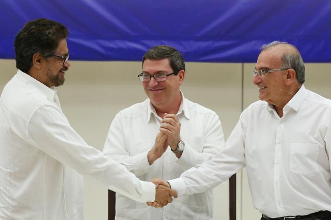 Después de 52 años, Colombia y las FARC llegan a un acuerdo