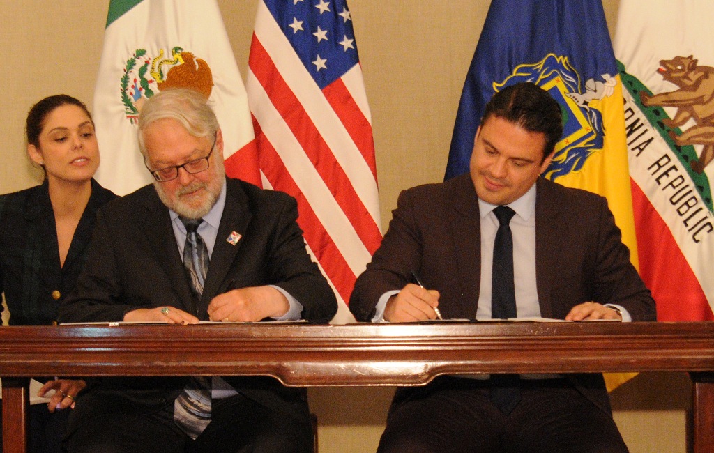 Jalisco y California firman memorándum en materia de eficiencia energética