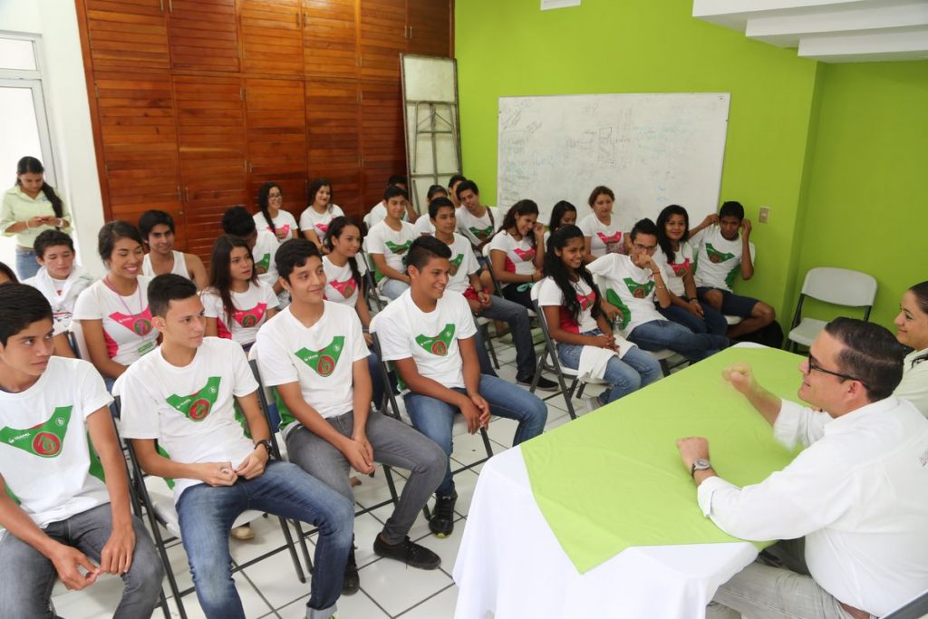 Invita Seapal a realizar prácticas profesionales y servicio social