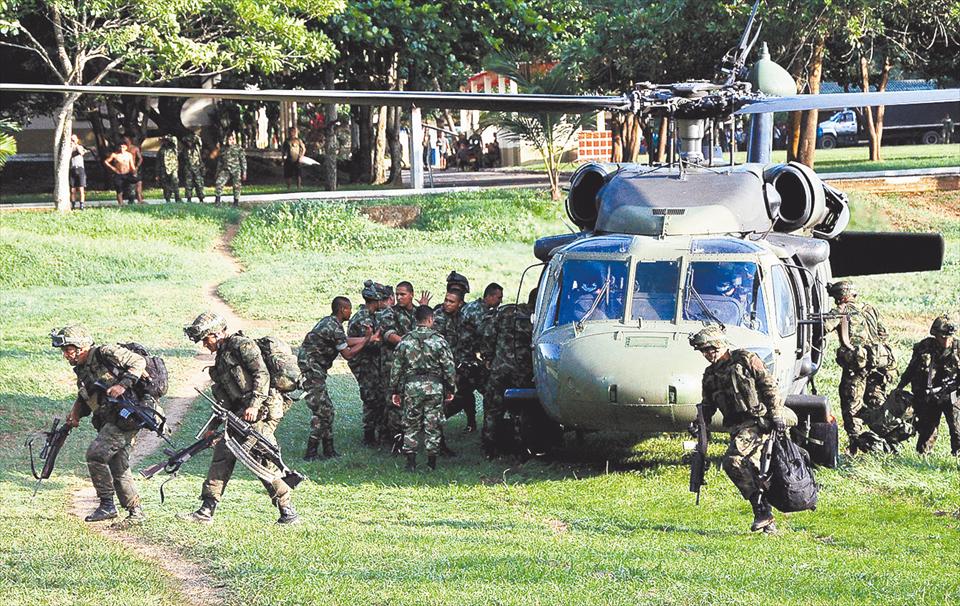 Colombia activa unidades militares para cuidar paz con las FARC