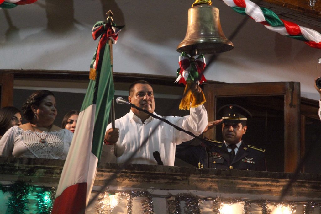 Emotivo primer Grito de Independencia de Arturo Dávalos