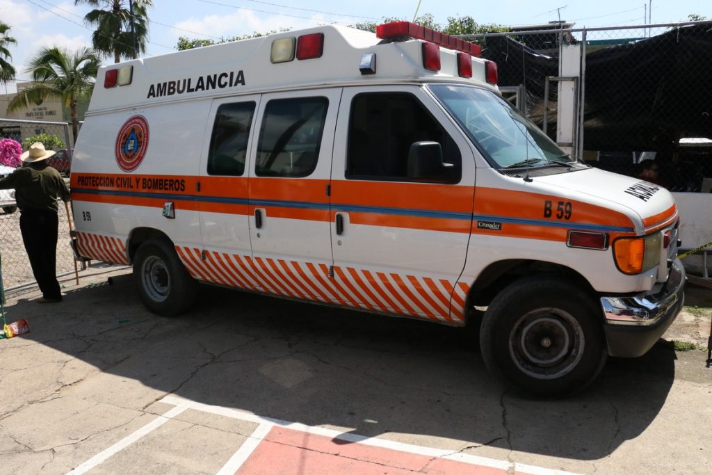 Se cumple a Las Palmas con entrega de ambulancia para zona rural