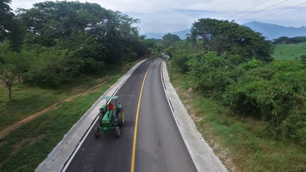 Inaugura alcalde rehabilitación de la carretera Las Palmas - Tebelchía