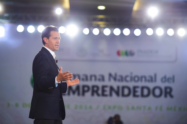 Jóvenes emprendedores, el talento que mueve a México: Peña Nieto