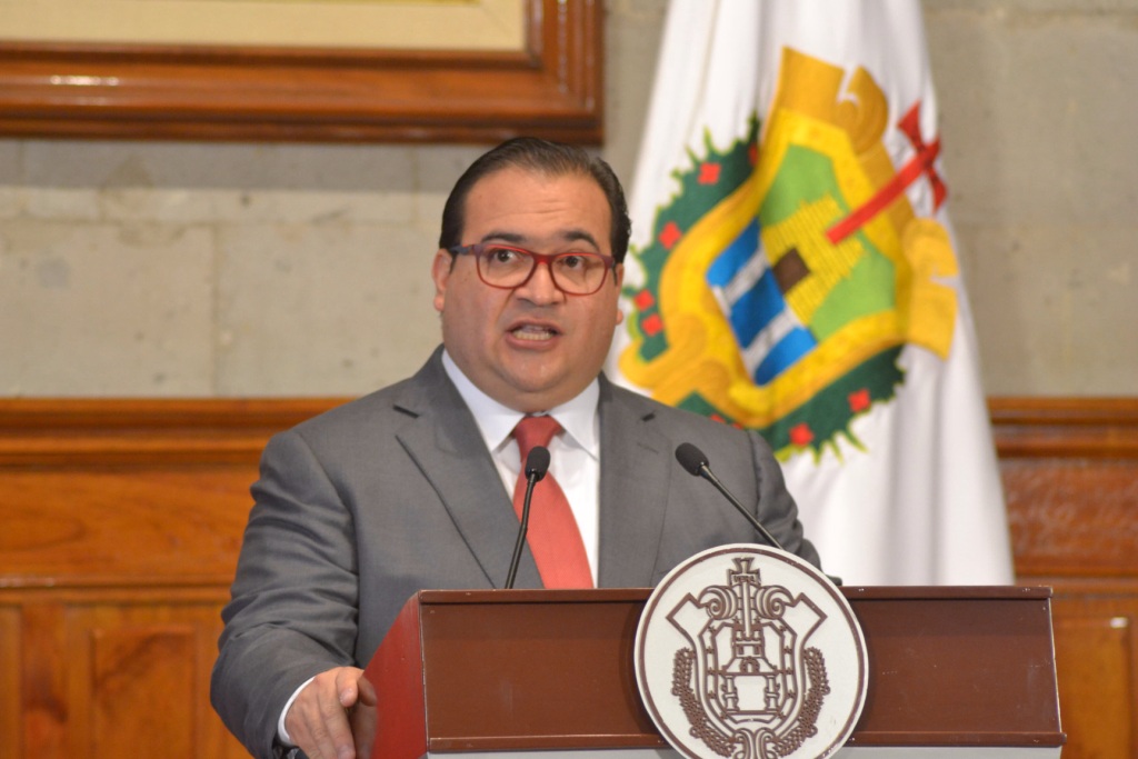 Javier Duarte anuncia que pedirá licencia como gobernador de Veracruz