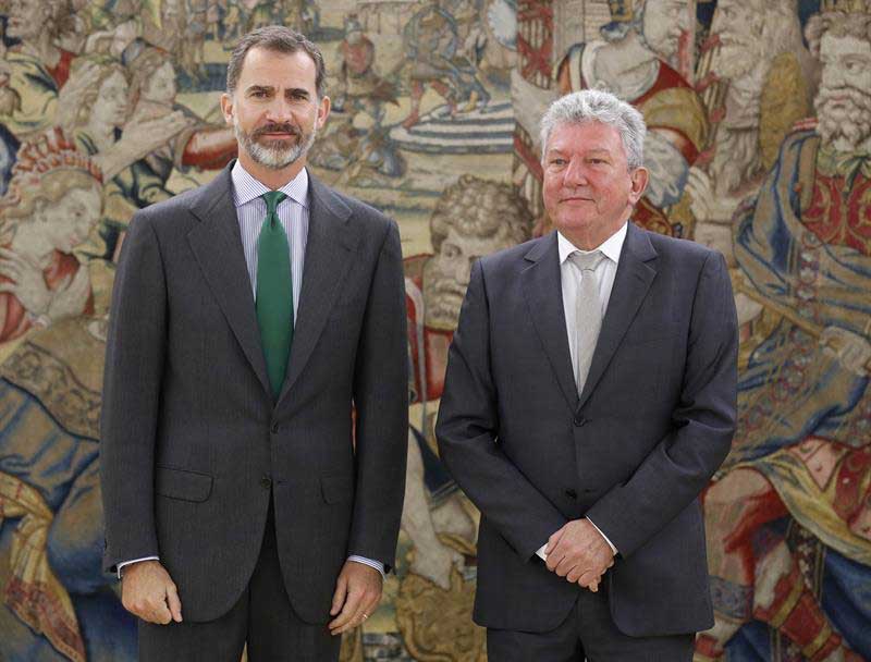 Rey de España abre ronda de consultas para la formación de gobierno