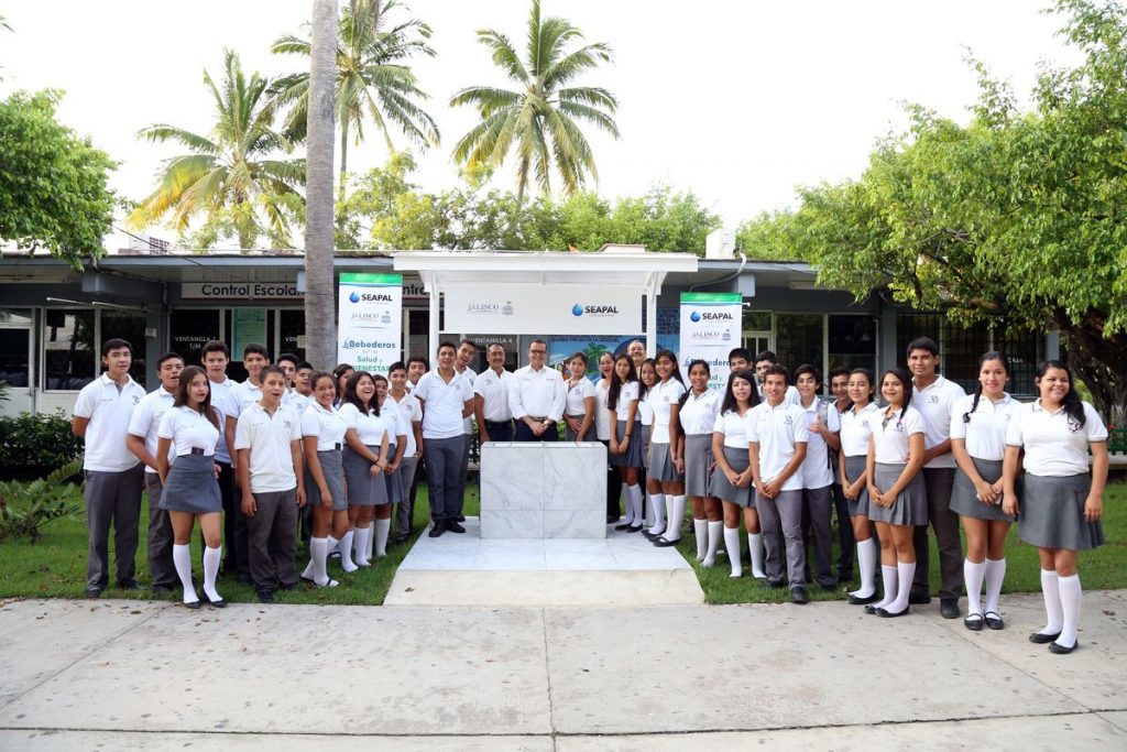 Lleva Seapal bienestar a 1,900 estudiantes del CBTIS 68