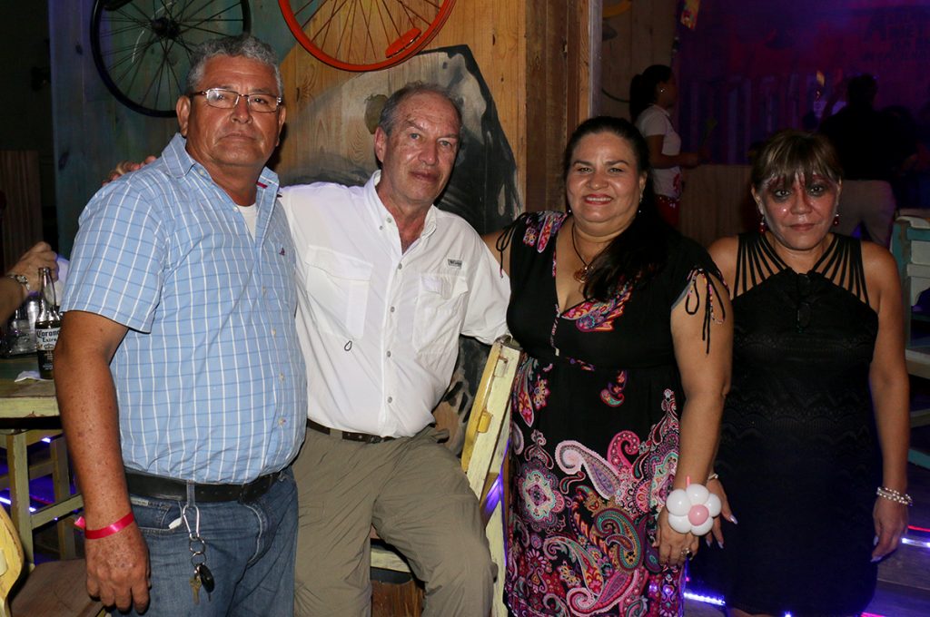 Trabaja Voluntariado DIF en proyecto de la Unidad Regional de Rehabilitación