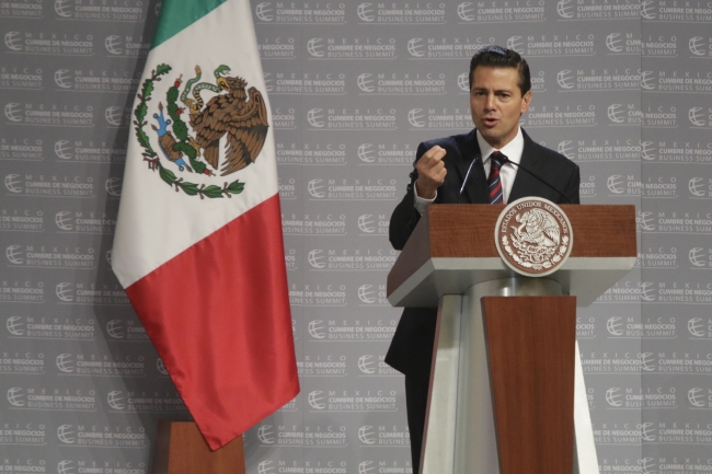 México trabaja para generar certidumbre en inversionistas: Peña Nieto