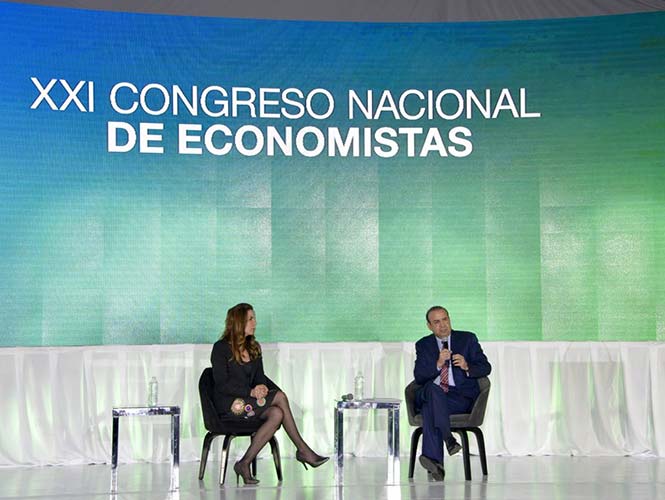 Navarrete Prida destaca el vínculo indisoluble de la economía y trabajo