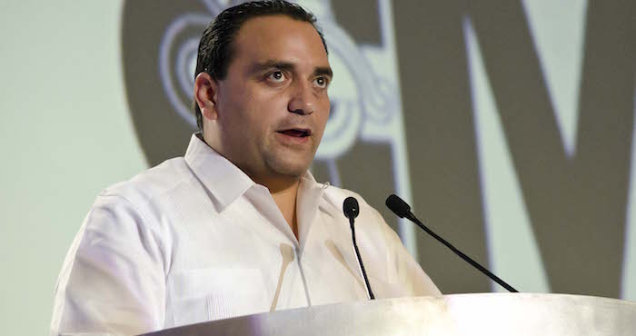 Con alerta migratoria, Quintana Roo busca que Roberto Borge no abandone México