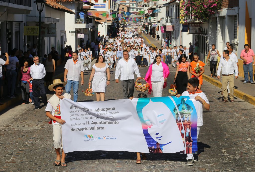 Se une Ayuntamiento al fervor Guadalupano