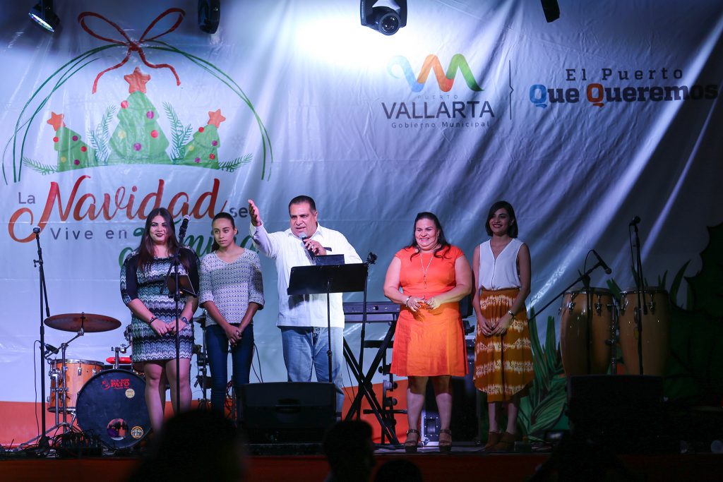 Exhorta alcalde a servidores a redoblar esfuerzos por Vallarta