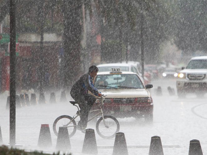 Frío, lluvia y nieve, se esperan para este viernes en gran parte de México