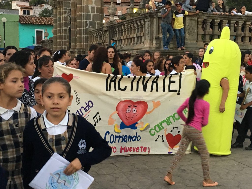 Encabeza Talpa de Allende Feria de la Salud
