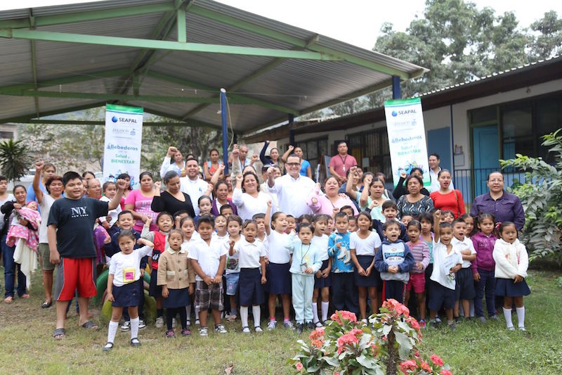 Cumple Seapal compromiso con el Preescolar Salvador Novo