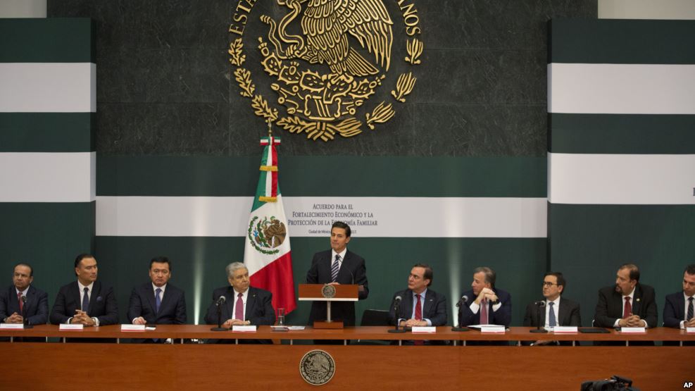 México firma pacto social para 