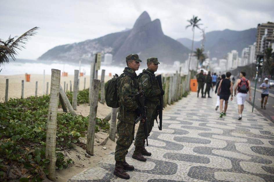 Ola de violencia mortal ataca ciudad brasileña; suman 100 en una semana