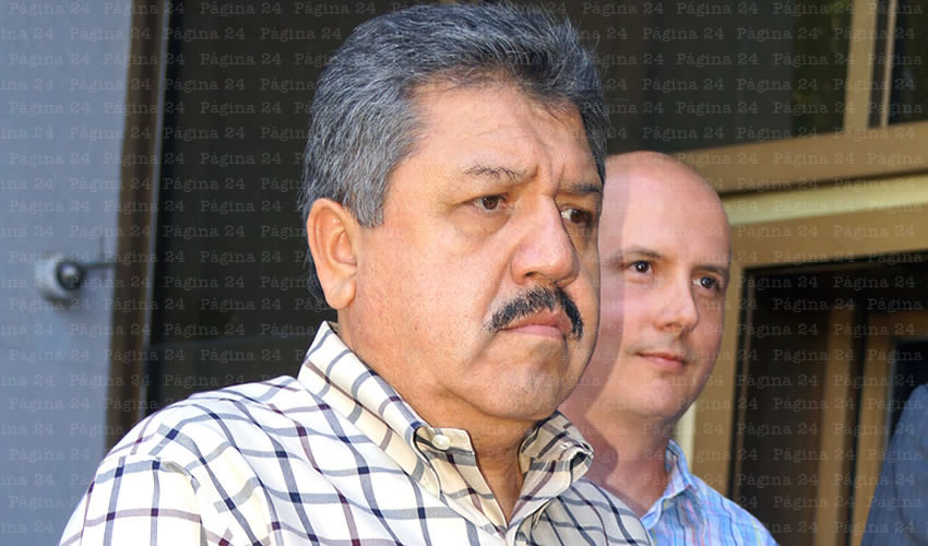 Suspende MC Jalisco derechos a Gustavo Flores Llamas