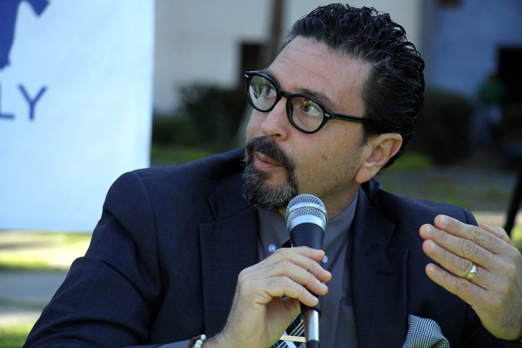 Anuncia Hugo Carrillo Brumbaugh taller de cine profesional en PV