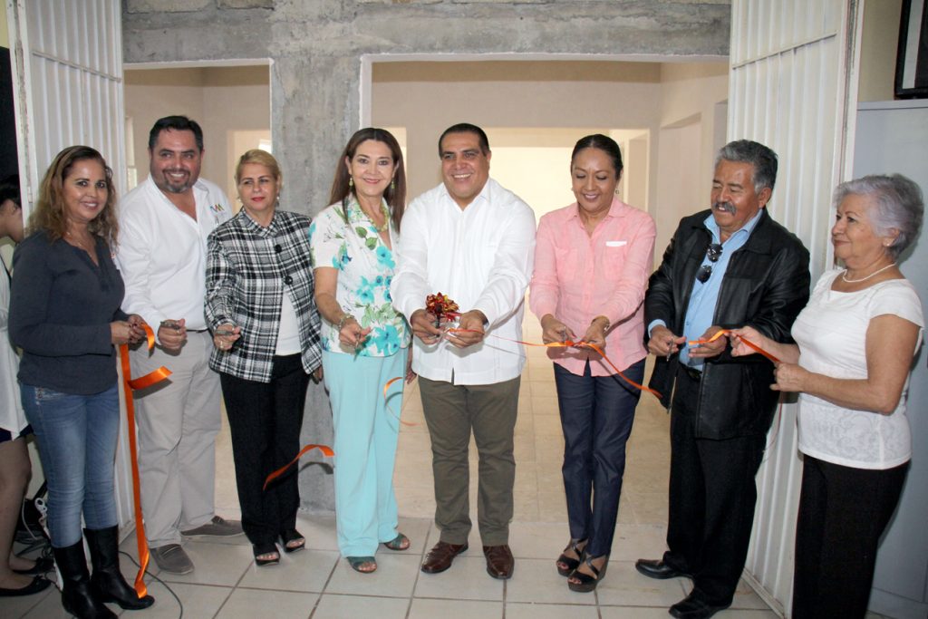 Invierte Gobierno de Arturo Dávalos en beneficio de maestros jubilados