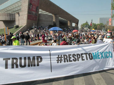 Marchan 20 mil mexicanos contra Donald Trump