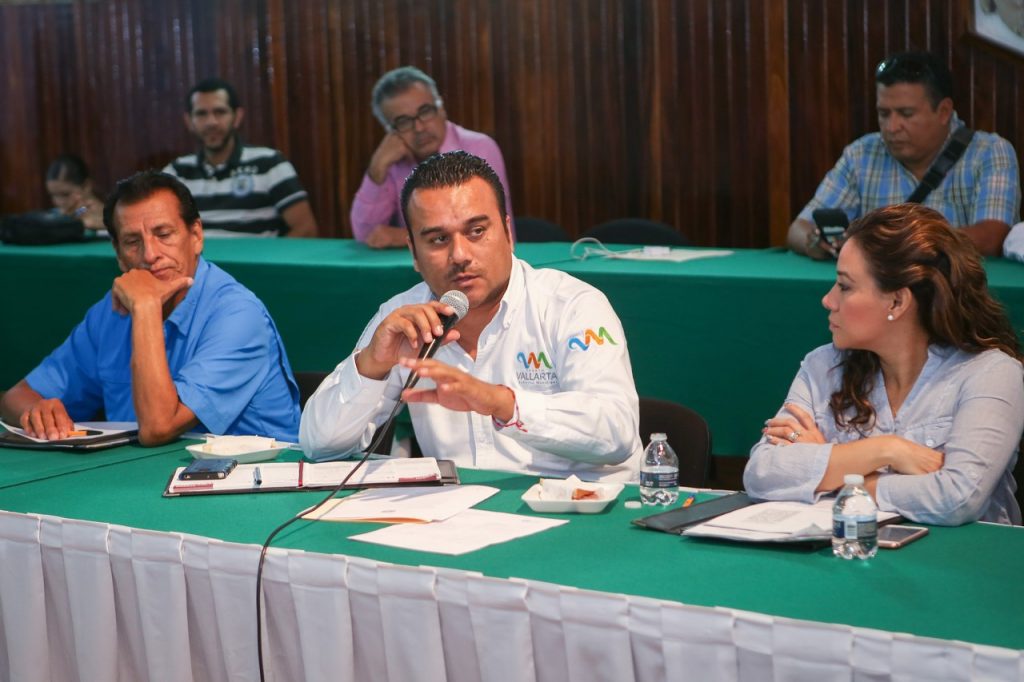 Pretenden mejorar infraestructura deportiva de Vallarta