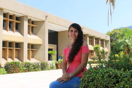 Alcanza alumna del Tec Vallarta Premio Ceneval al Desempeño de Excelencia