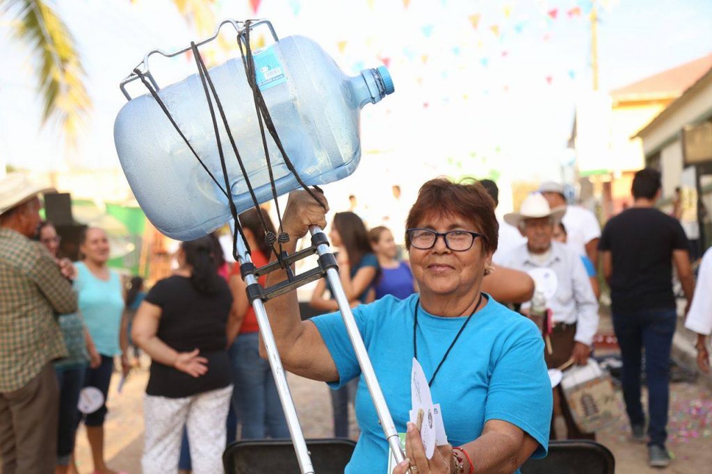 Resaltan habitantes de Las Palmas apoyo de Seapal