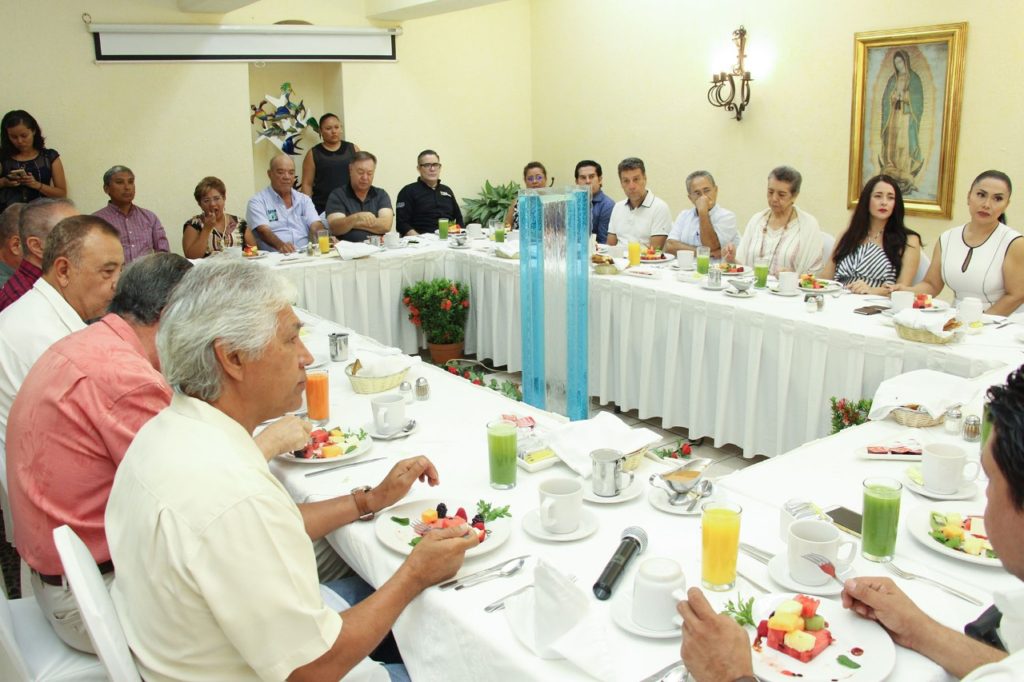 Es Arturo Dávalos un Presidente comprometido con Puerto Vallarta