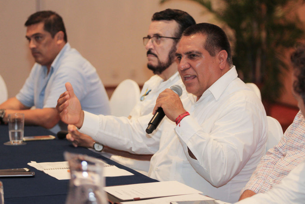 Ratifican alianza gobierno municipal y hoteleros en pro del destino
