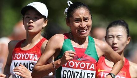 Lupita González consigue medalla de plata en Mundial