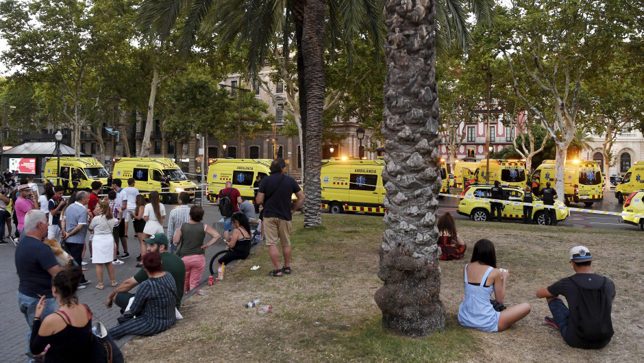 Terror en Barcelona: 14 muertos en Las Ramblas y 5 terroristas abatidos en Cambrils