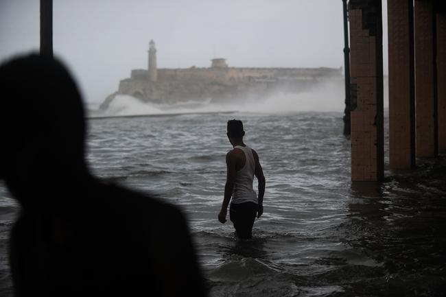 Protección Civil de Cuba aún en alerta por huracán Irma