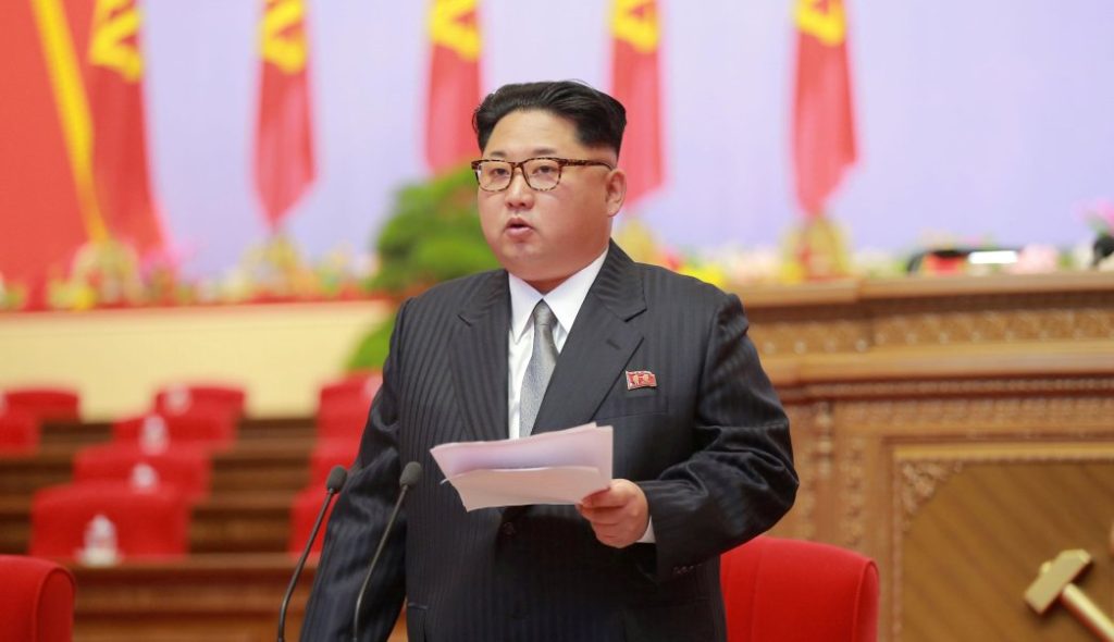 Kim Jong-un defiende sus ‘valiosas’ armas nucleares frente amenazas de Trump