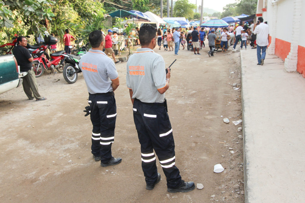 Más de 41 mil personas visitaron panteones en Día de Muertos