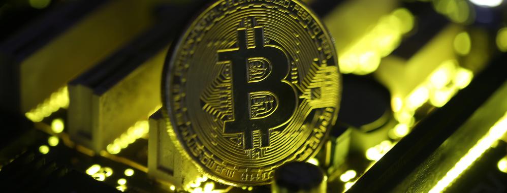 El bitcoin sigue batiendo récord y su precio supera los US $11.000