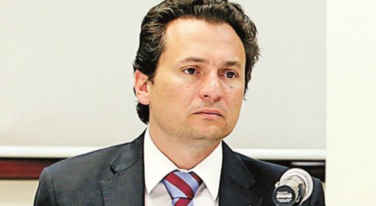 Juez obliga a PGR aclarar caso contra ex director de Pemex