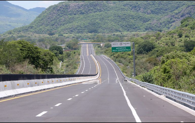En abril concluye otro tramo carretero de vía corta a Vallarta