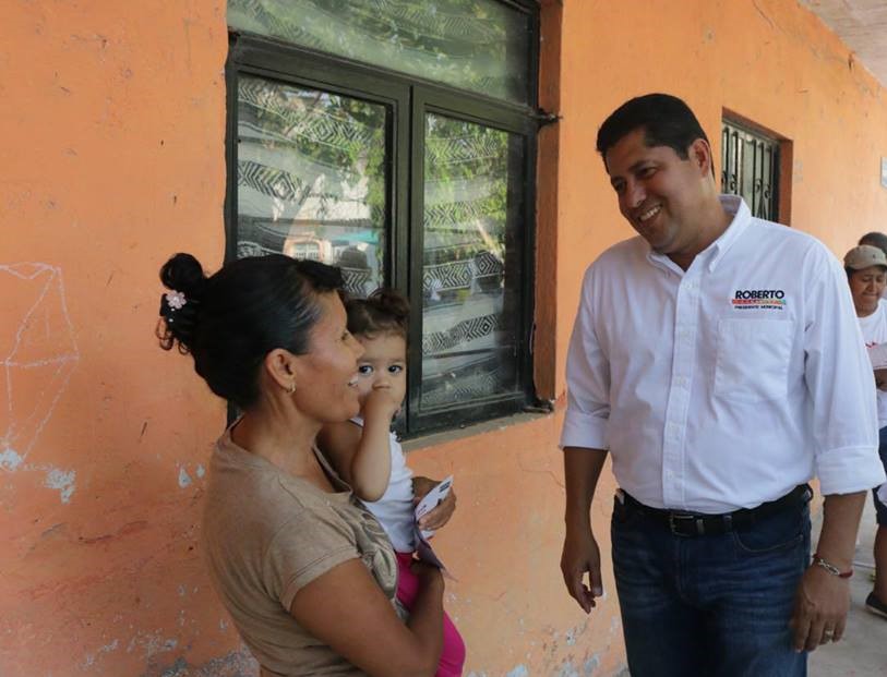 Mujeres serán apoyadas en los hechos, no  solo en los discursos: Roberto González
