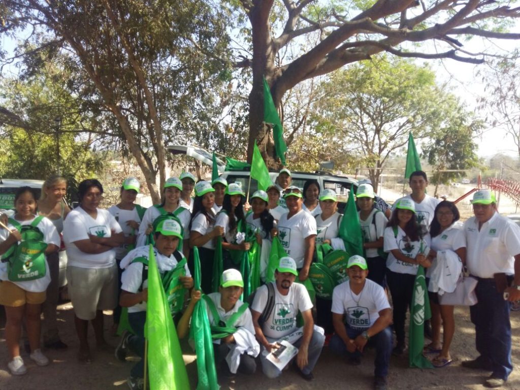 Con acciones de limpieza Enrique Gou continúa su campaña