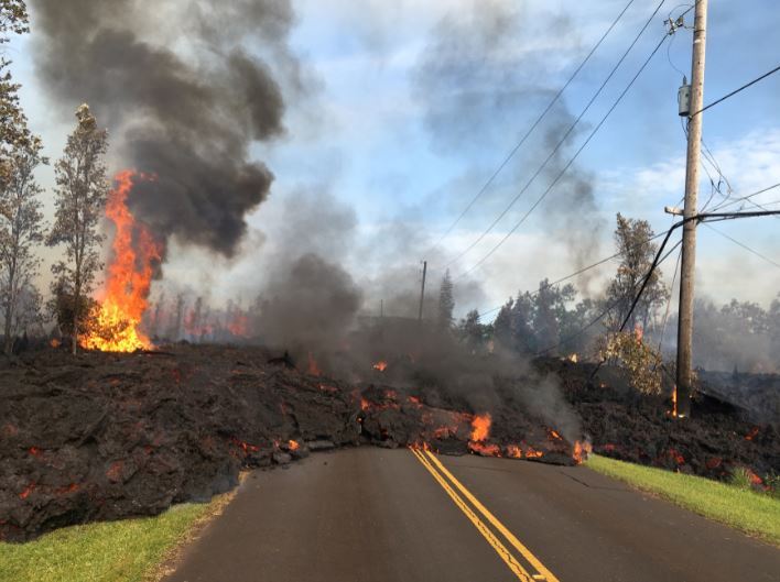 ¿Por qué la lava del volcán Kilauea es imposible de contener? Expertos explican