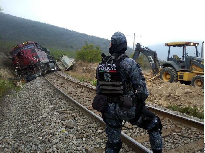 Ladrones realizan ingenioso plan para asaltar un tren en México